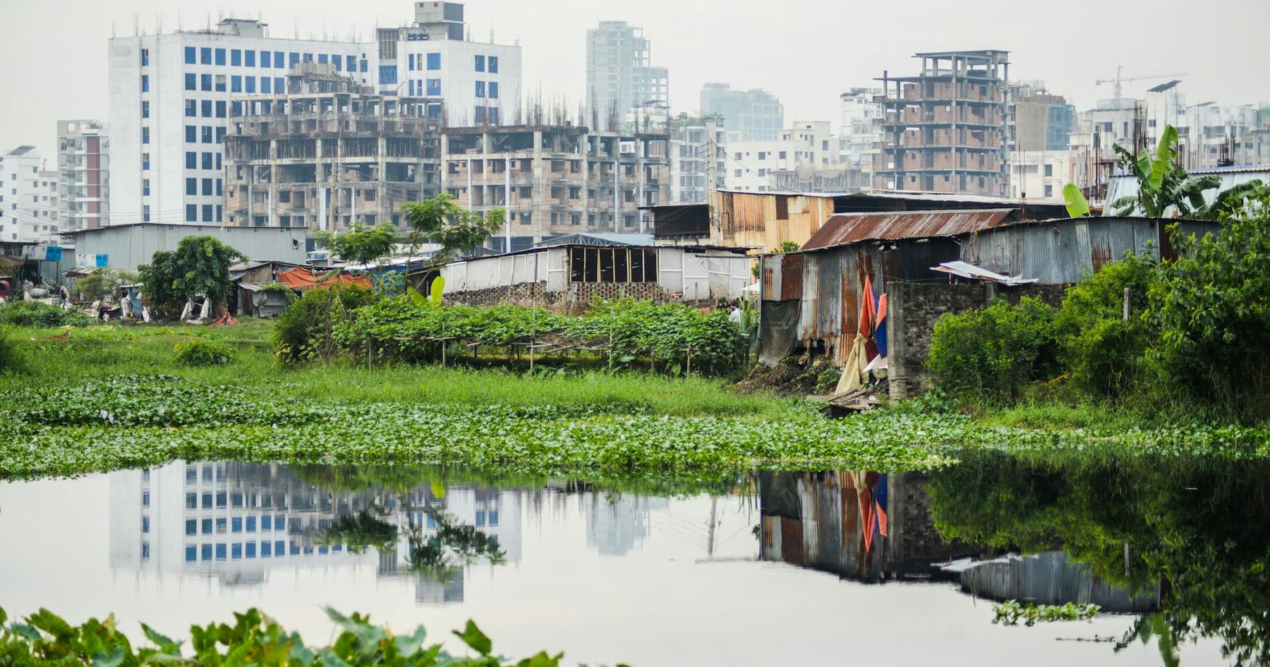 ভোলায় গৃহবধূর মরদেহ উদ্ধার, স্বামী ফেরার অপেক্ষায়
