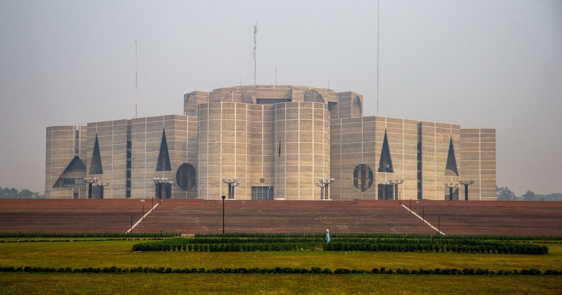 জামিরুদ্দিন সিরকার সংসদ কবরস্থানে সমাধিস্থ